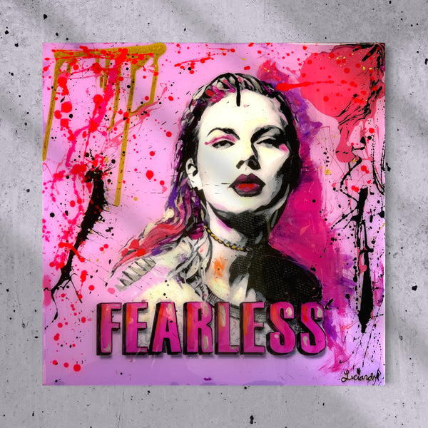 TAYLOR - FEARLESS